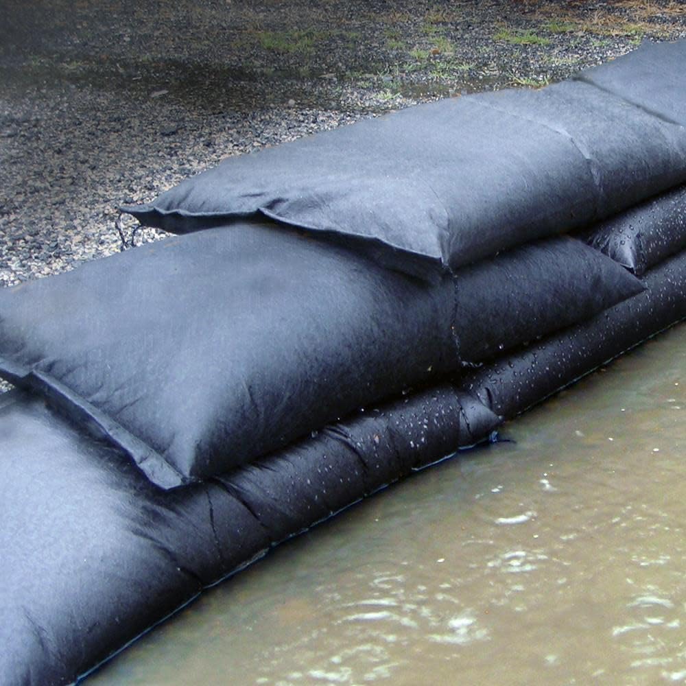 Quick Dam Grab & Go Flood Kit: Ultimate Flood Protection Solution