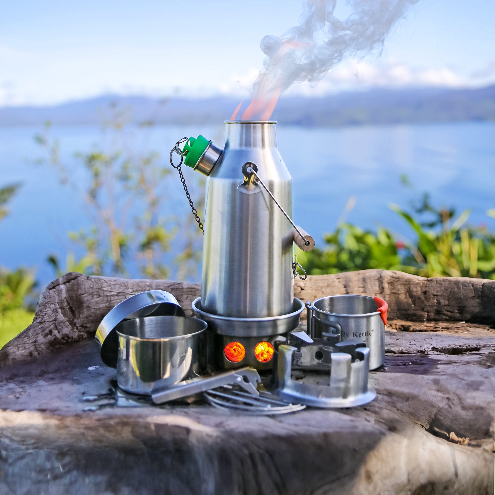 Medium 'Scout' Kettle - SST Camping Kettle & Stove, Camp Equipment, Camp  Cookware, Survival kit